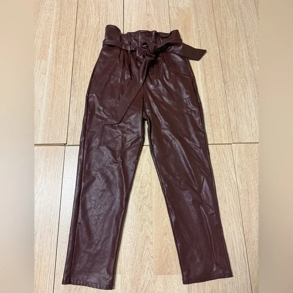Commando Faux Leather Paperbag Waist Pants - Picture 4 of 8